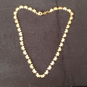 18kt GF Butterfly 16" x 1/4" chain. Rhodium plated.